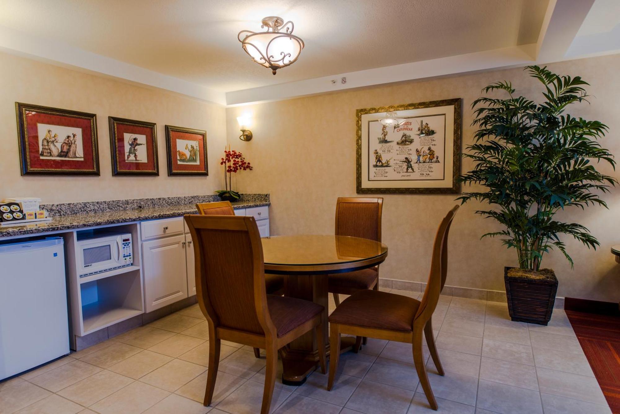 Howard Johnson By Wyndham Anaheim Hotel & Water Playground Екстер'єр фото