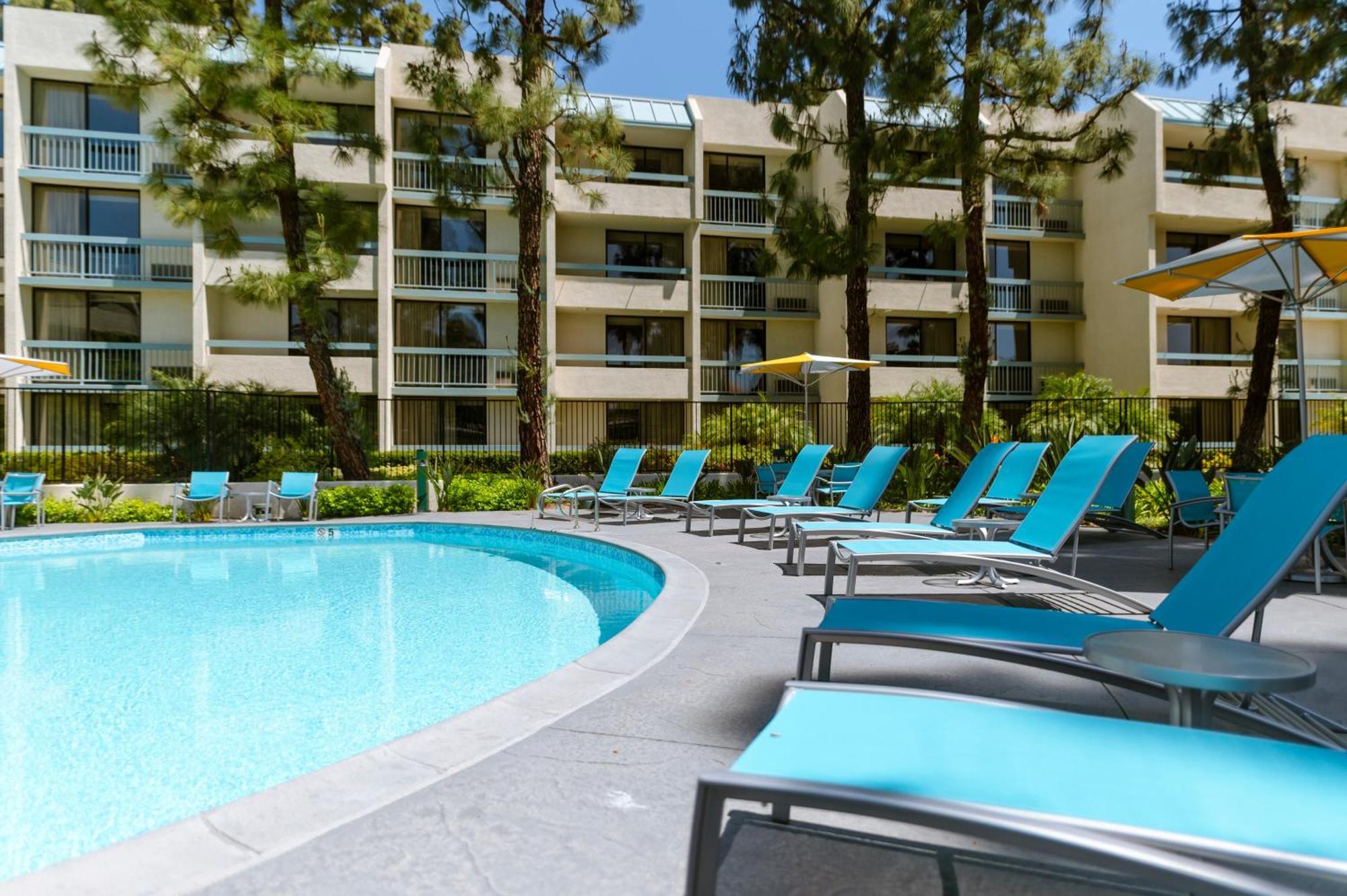 Howard Johnson By Wyndham Anaheim Hotel & Water Playground Екстер'єр фото